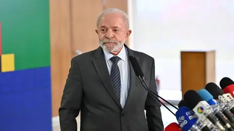 Lula vai ao G7 com expectativa de negociar tarifa dos EUA e veto à carne pela UE