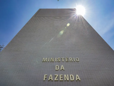 Ministério da Fazenda faz alerta sobre site falso do Desenrola e lança ferramenta para renegociação