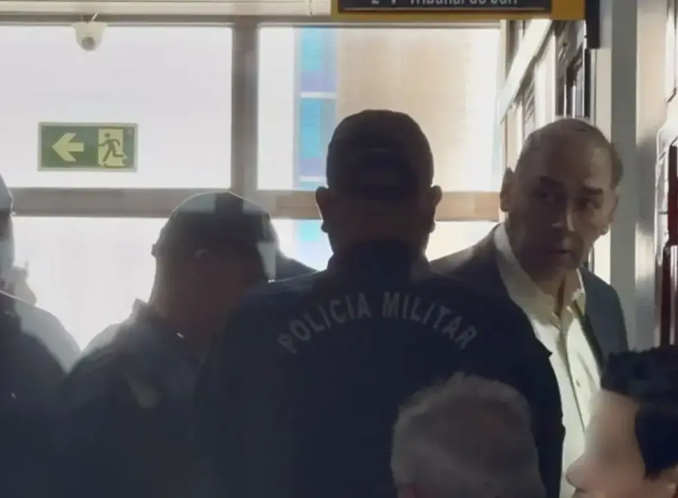 Acusação tenta barrar depoimento de delegado amigo de Bernal em audiência