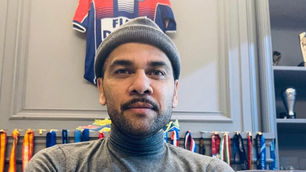 Aos 42 anos, Dani Alves pode ser dono e jogador de clube português