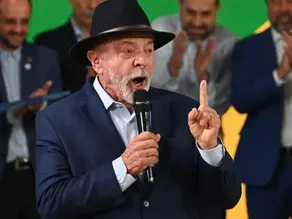 Lula ironiza ao ser questionado sobre declarações de Milei: ‘Quem é esse cara?’