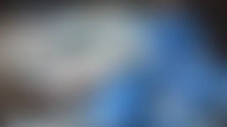 Moradora denuncia descarte irregular de lixo hospitalar em calçada no São Francisco