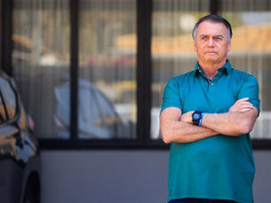 Pressão do Master sobre o STF aumenta chances de domiciliar a Bolsonaro, avaliam aliados