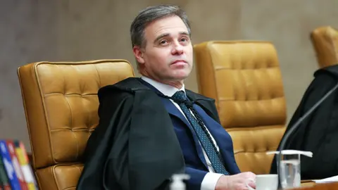 Mendonça e Fux apontam atuação de ‘PF paralela’ durante julgamento sobre Moraes no STF