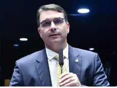 Aproximação de Flávio com Marçal incomoda aliados em São Paulo
