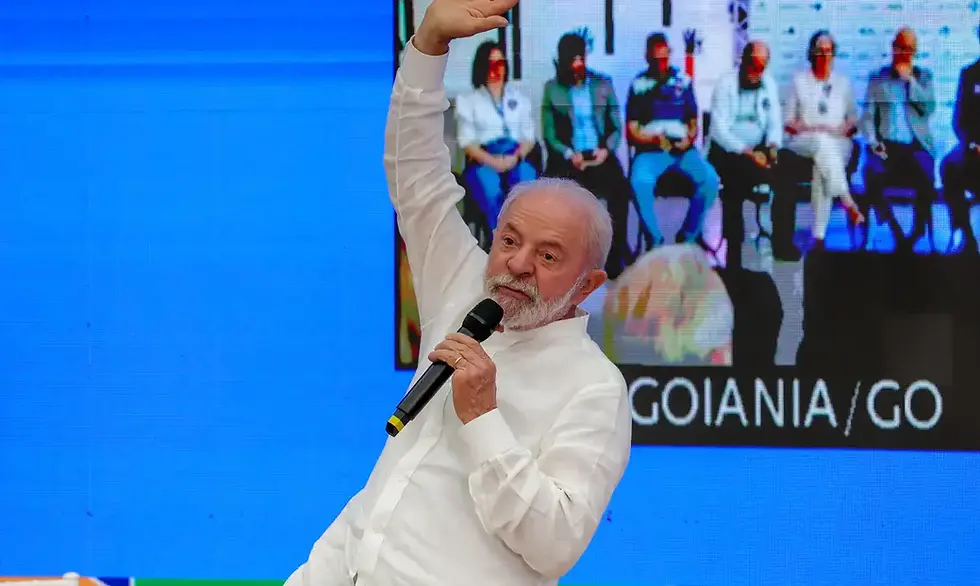 Presidente participou, hoje, de mutirão de saúde no hospital da UnB