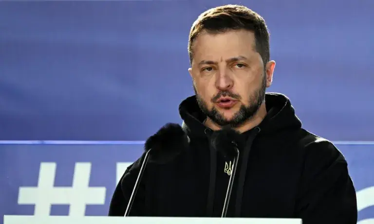 Eleições na Ucrânia representam "enorme risco" de divisão durante a guerra, afirma Zelensky