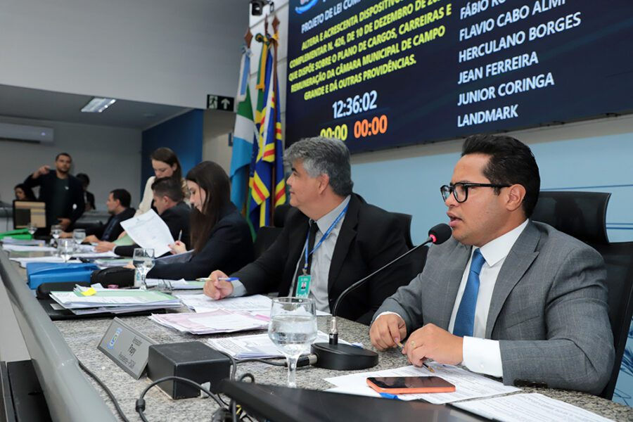 Vereadores aprovam 12 projetos que contemplam habitação, saúde e desenvolvimento econômico