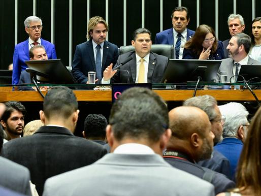 Congresso derruba veto de Lula ao PL da Dosimetria, e Bolsonaro será beneficiado