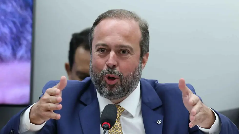 Ministro confirma aumento da mistura obrigatória de etanol na gasolina para 32% em maio