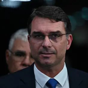 Flávio diz que cerne do Caso Master é o PT da Bahia