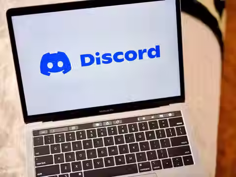 Discord apresenta à AGU plano de segurança para proteção de menores após tragédia em MS