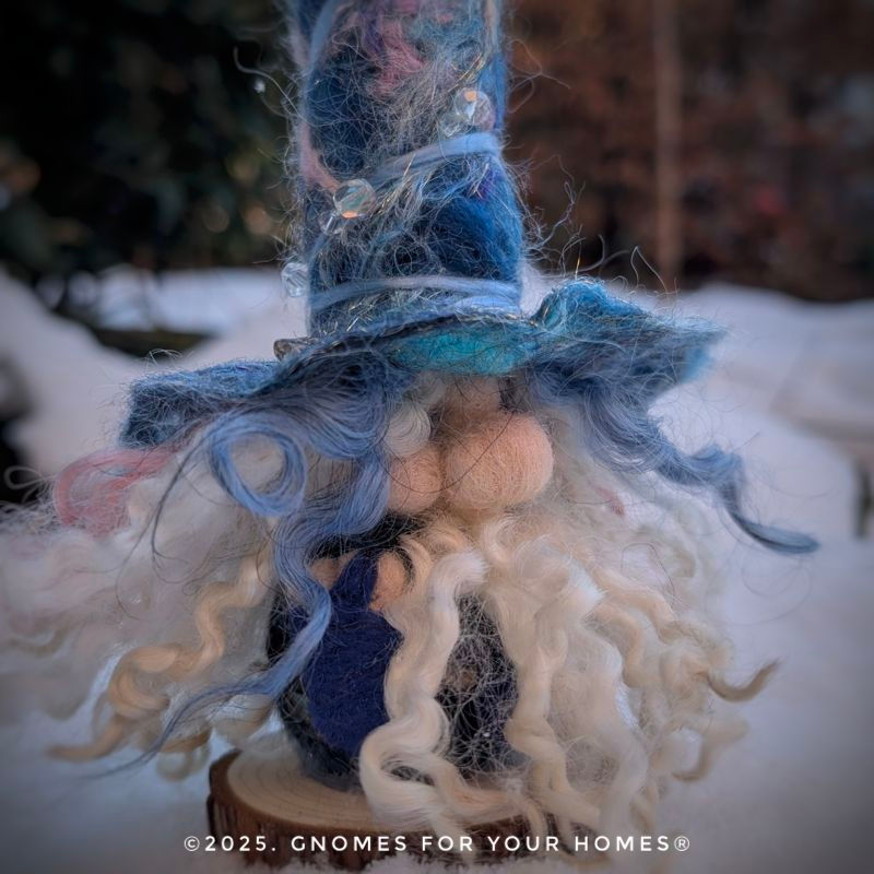 Thumbnail: Topacio, Guardian Gnome of the Crystal Caves