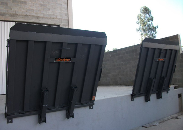 Nivelador de doca frontal mecanica