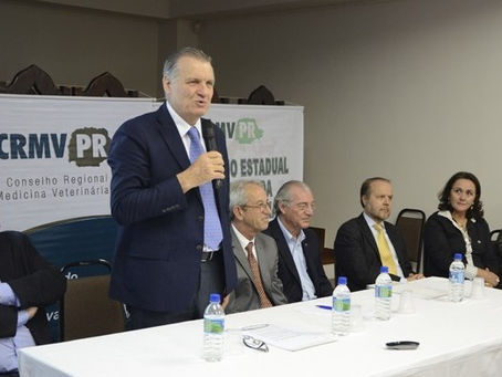 CRMV-PR disponibiliza palestras do Seminário de Ensino da Medicina Veterinária