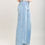 Thumbnail: Lichtblauwe wide leg Toxik jeans met knoopsluiting en opgestikte zakjes vooraan