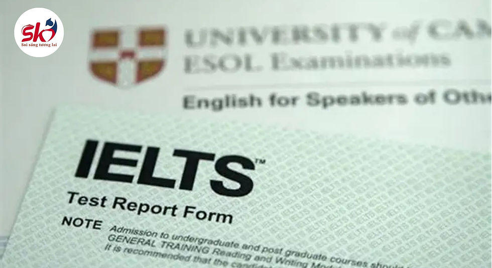 Tiếng Anh là điều kiện bắt buộc khi du học Mỹ, thường yêu cầu TOEFL, IELTS, Duolingo, SAT/ACT hoặc bài kiểm tra nội bộ.