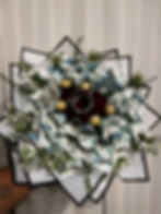 Elegant cash gift bouquet in monochrome theme