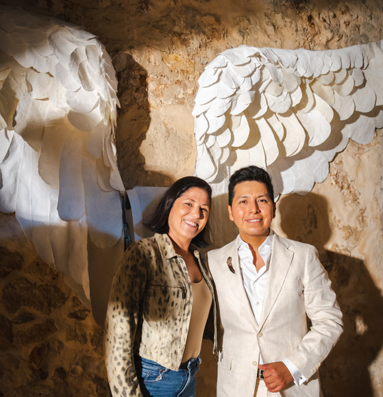 Artist Lucio Sanz and In Mallorca writer Mar Piris at the launch of Lucio's Universo exhibition in Mallorca.