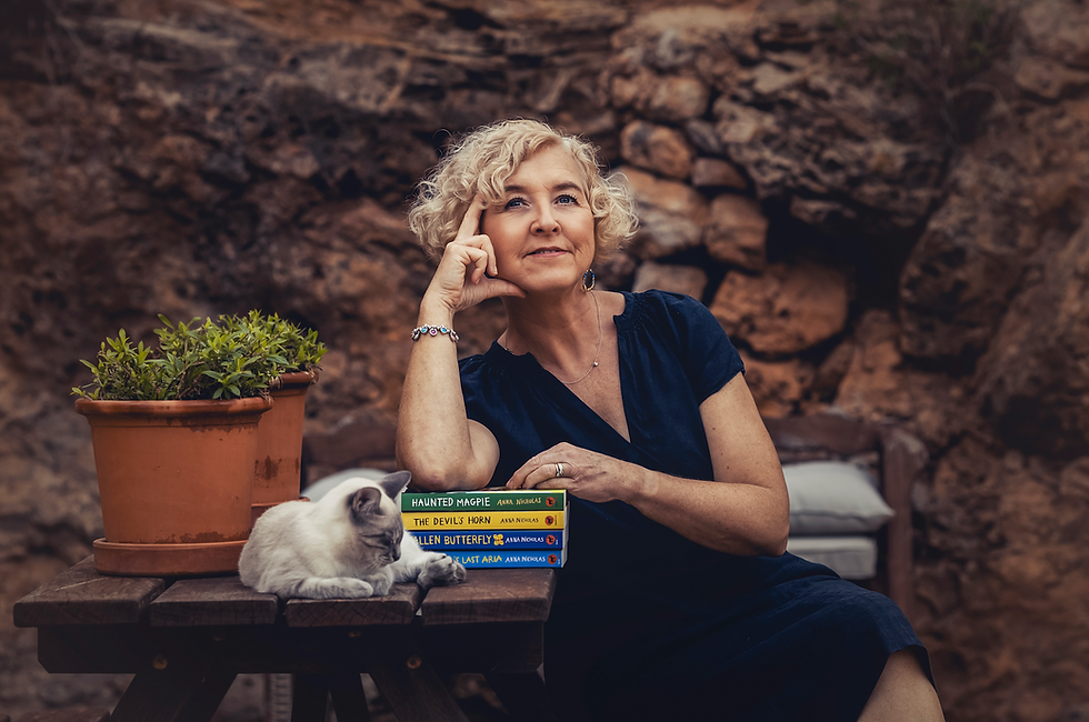 British Author Anna Nicholas talks to In Mallorca Magazine about life in Mallorca and her Mallorcan-set crime fiction - the Isabel Flores Montserrat mystery series.