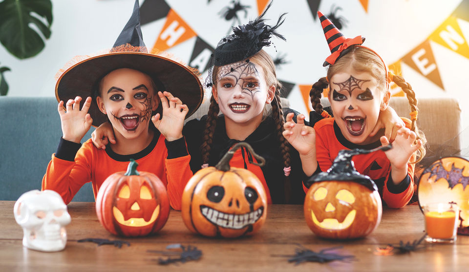 Niños disfrazados de Halloween