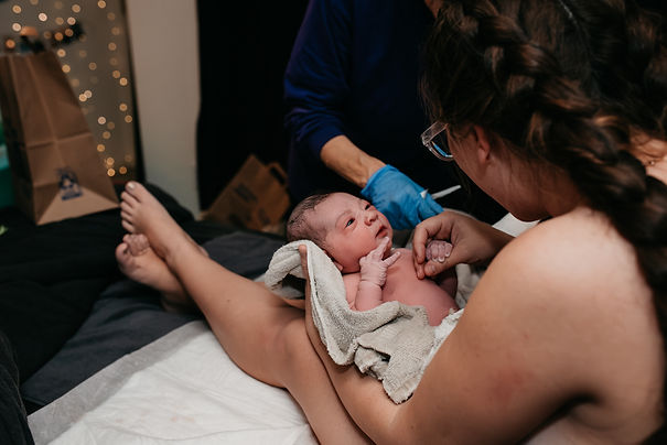 home birth photographer in arizona birth photography