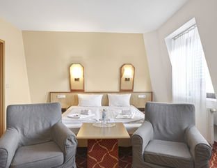 xzllenz Hotel light Oberasbach Nürnberg, 4er-Zimmer, Familienzimmer