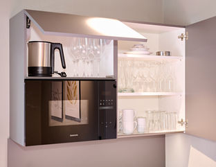 moderne Ferienwohnung Ottensoos, moderne Ferienwohnung Hersbrucker Schweiz, voll ausgestatteter Küchenschrank