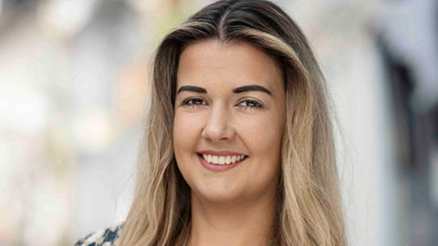 Porträt Alicia Weidenfeld