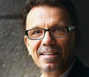Daniel Kallen - Schweiz | Freie Zeremonien