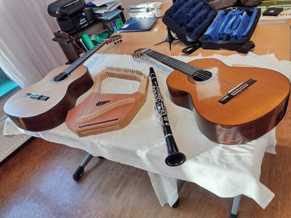 Linkshänderinstrumente für die Waldorf-Musikpädagogik