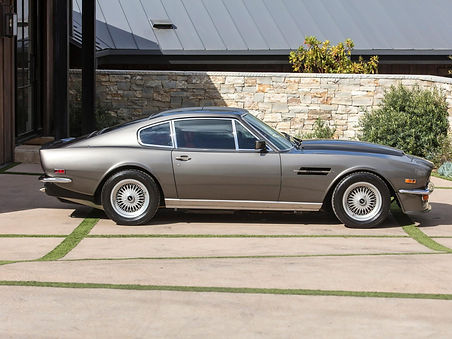 1979_aston-martin_v8-vantage_1979-Aston-Martin-V8-Vantage-005-55248-scaled.jpg
