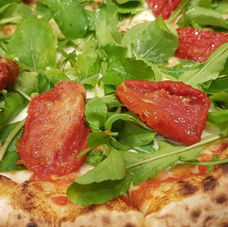 Rúcula com Tomate Seco