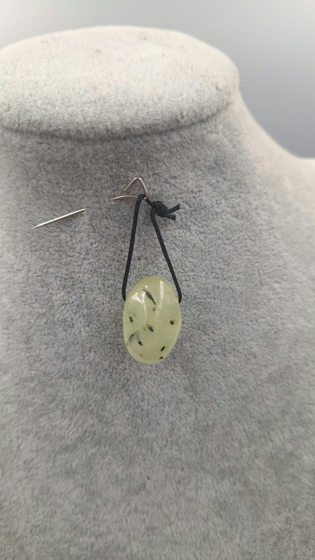 Pendentif percé Préhnite PM