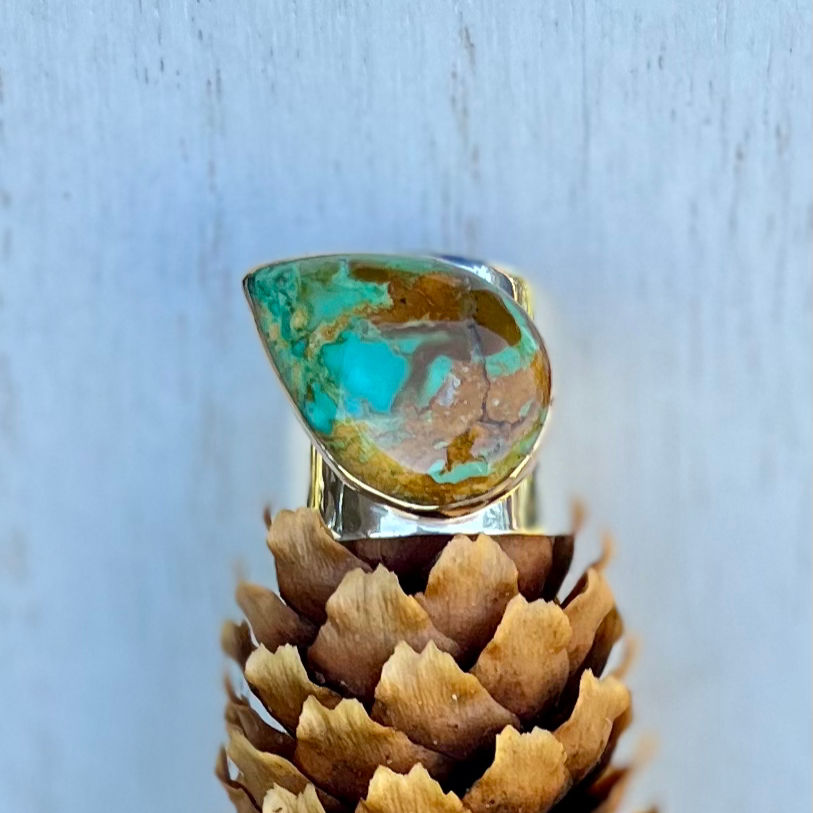Thumbnail: Royston Turquoise Teardrop Saddle Ring