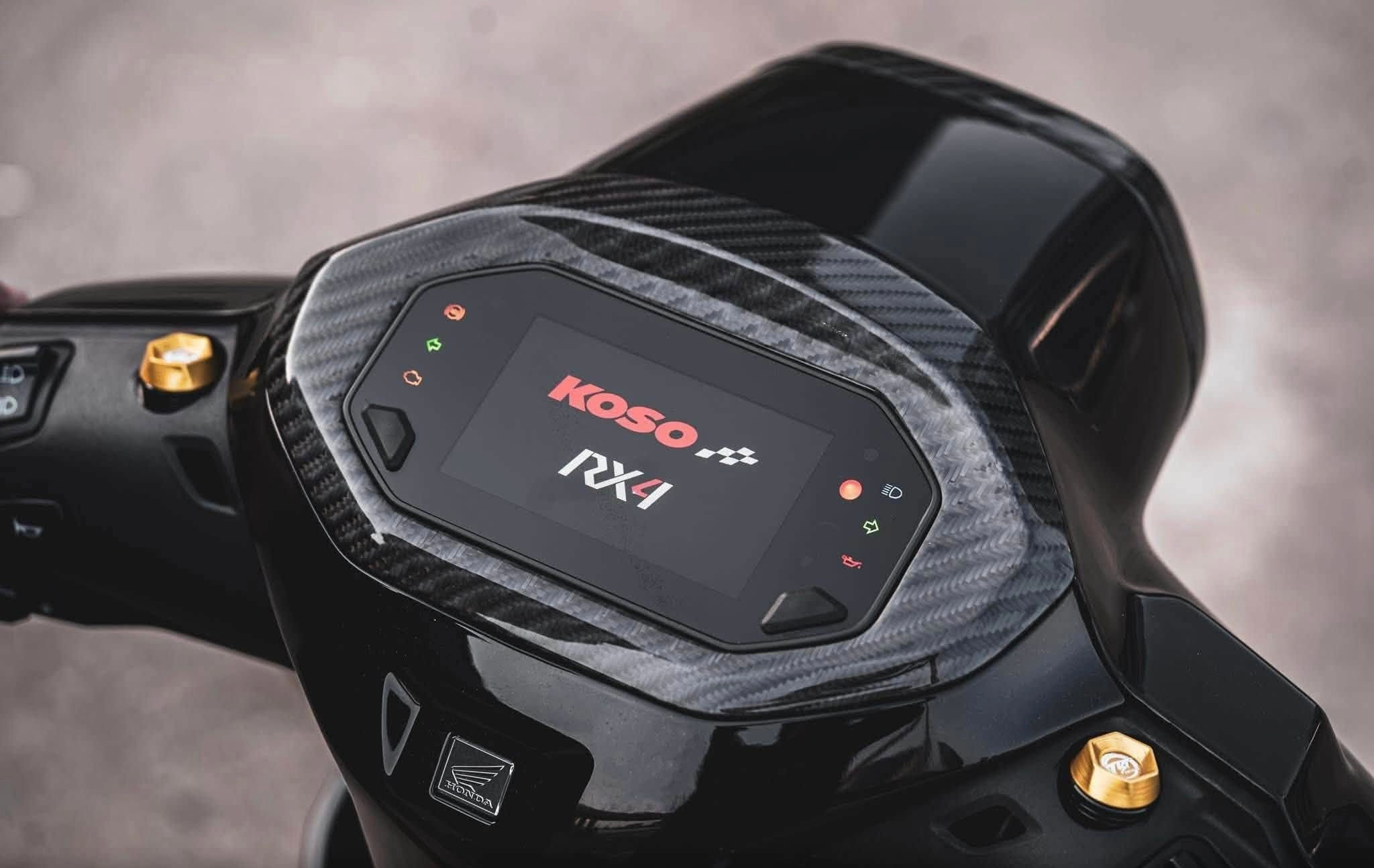 KOSO RX4 TFT – Đồng hồ cao cấp nhất của KOSO