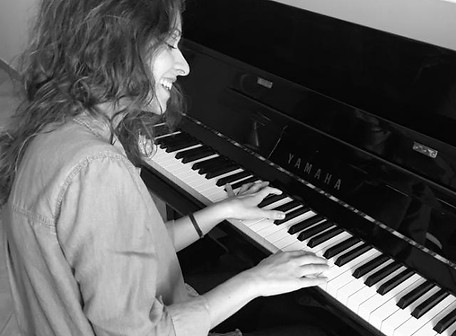 Giada Fiore_edited.jpg