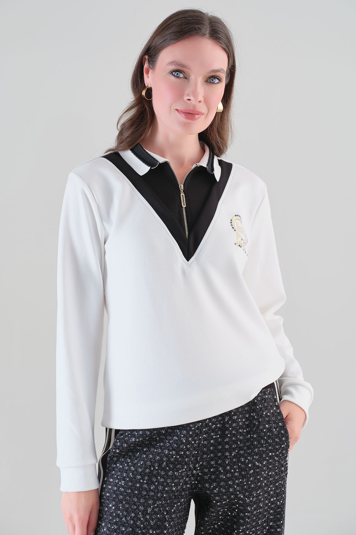 Tricotto Winter White/Black Top Style 96200