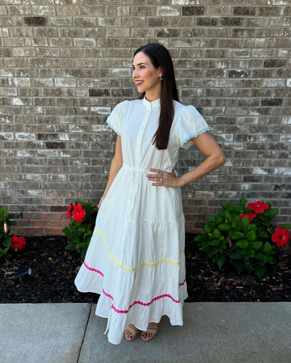Thumbnail: White Tiered Shirt Dress