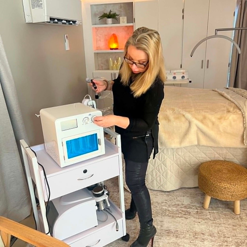 "Why I Chose the Ultimate Skin Refiner" Julie Wallis, Clinical Master Esthetician & Owner of Natural Radiant Skin LLC