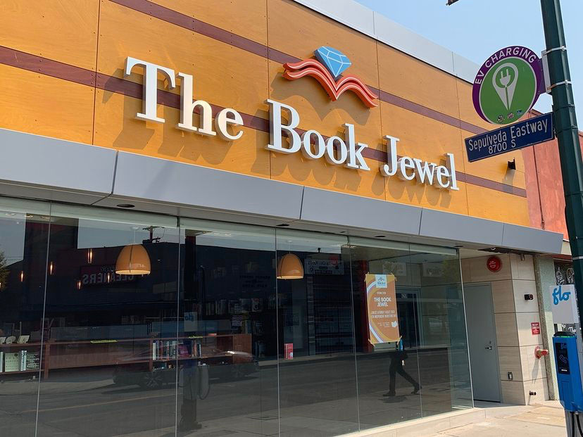 Exterior shot of the Book Jewel's store front in the Westchester Triangle