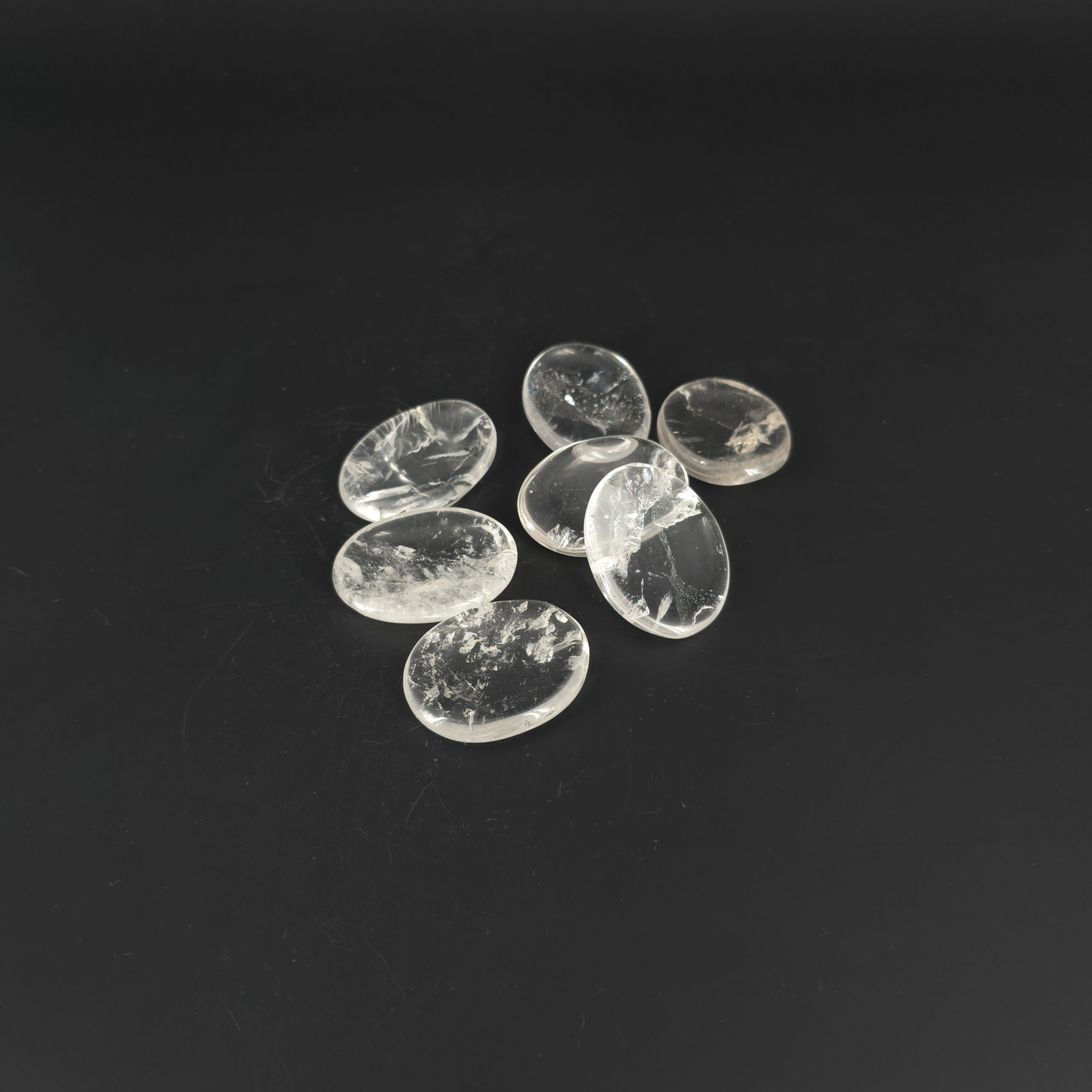 Worry stone cristal de roche - Avec cicatrice