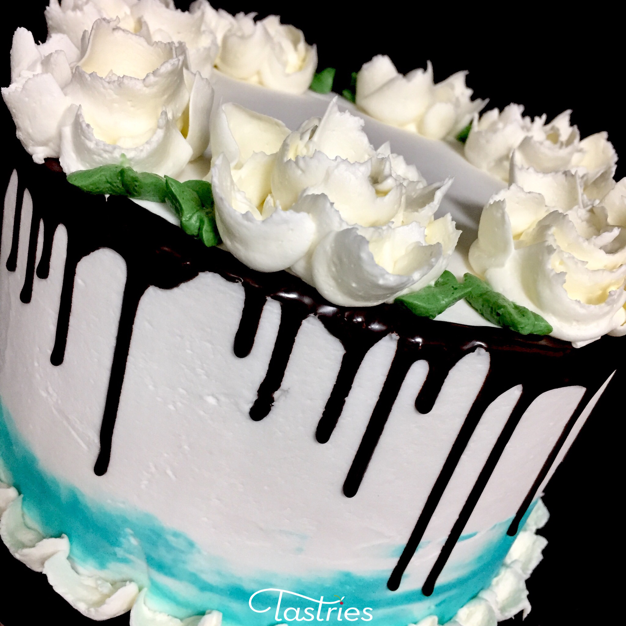 Custom Cakes Tastries Bakery, Bakersfield CA