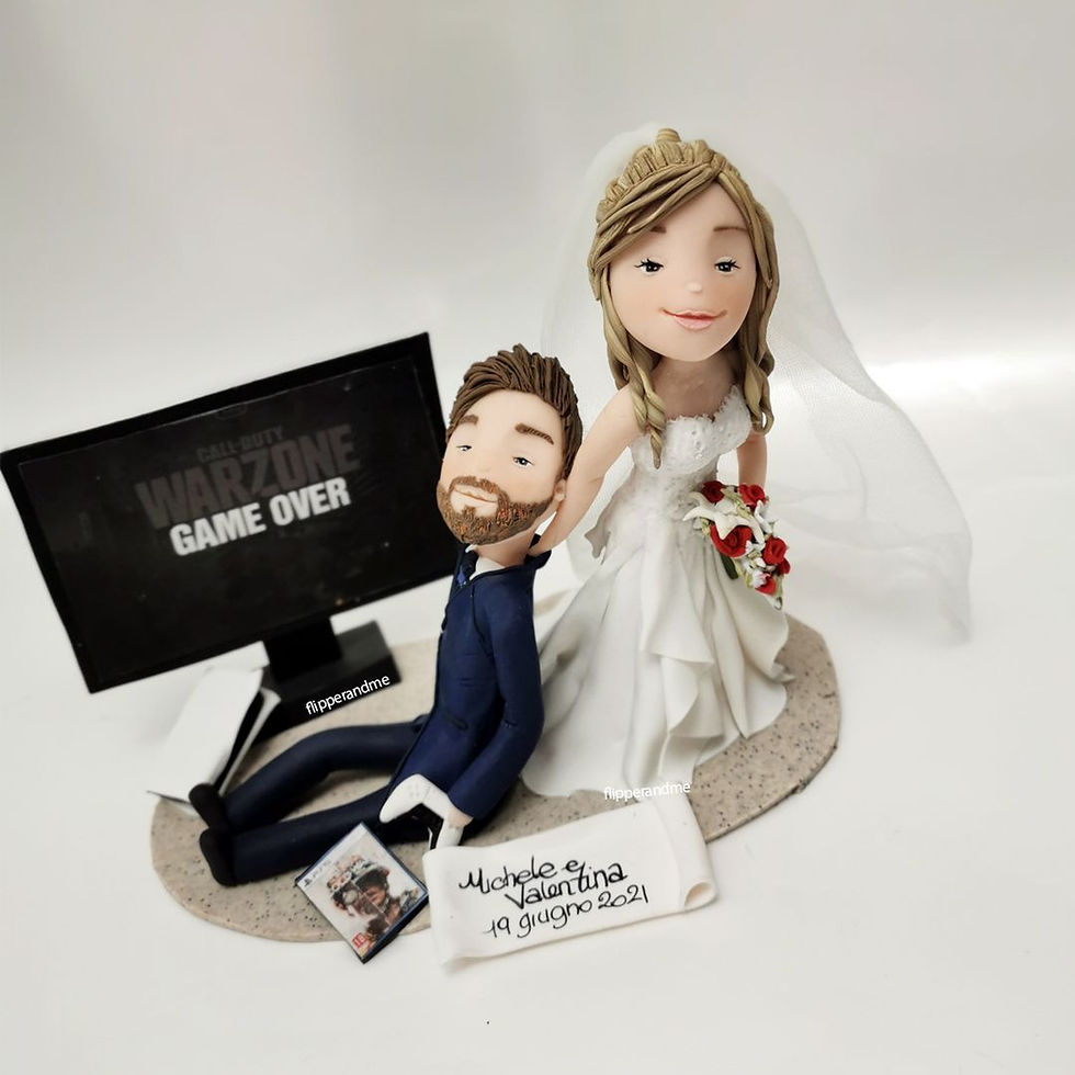 Cake topper matrimonio ironici: le richieste più originali, strane e quasi assurde