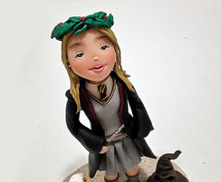 cake topper personalizzato laurea con abiti festa e copertina tesi tema film