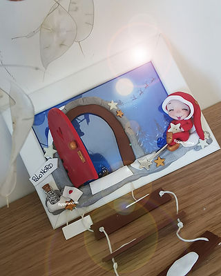 porta magica dell'elfo di babbo Natale in versione apribile con elfo di babbo Natale