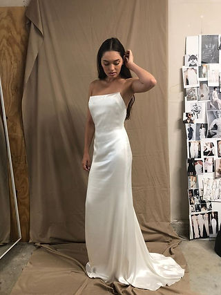 Newhite Bridal