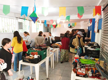 Bazar%20Beneficiente%20(1)_edited.jpg