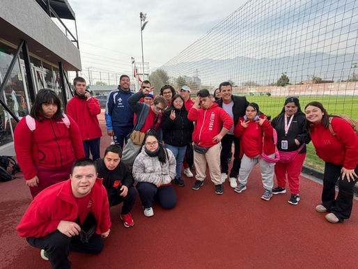 Edudown visita a La Roja: fútbol, emoción y recuerdos para toda la vida