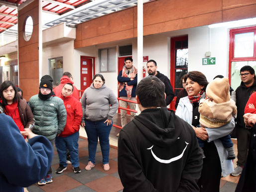 La senadora Yasna Provoste visitó Edudown y conoció de cerca nuestro trabajo por la inclusión